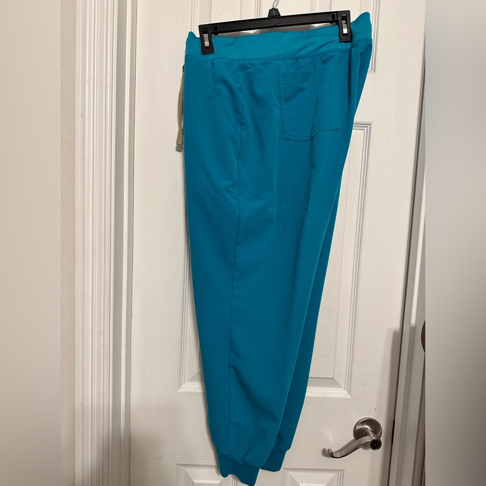 Figs Teal used a few times still in very good condition